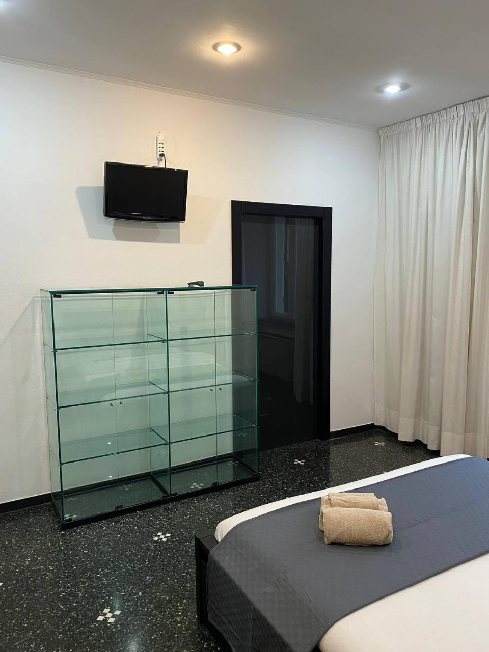 Martel Rooms - Genova Centro Brignole Εξωτερικό φωτογραφία